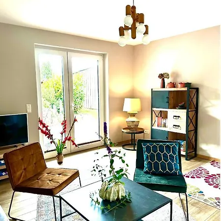 Apartment Ferienwohnung An Der Orangerie Wernigerode